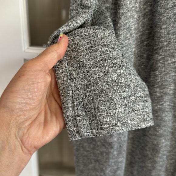 Gap Cardigan XL - gray w/2 pockets - Picture 2 of 8